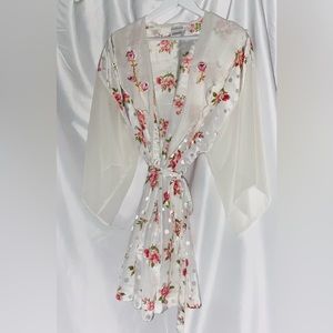 Vintage Floral Vintage Maidenform Night Robe